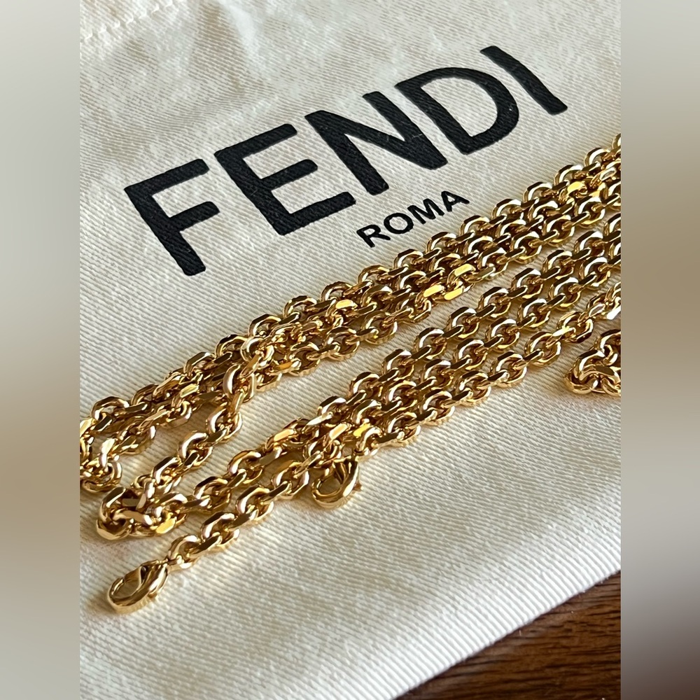 FENDI Roma Logo Continental Gold Tone Chain Crossbody Caramel Brown Leather COA - Picture 8 of 8